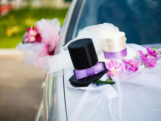 أي سيارة زفاف تناسبك؟